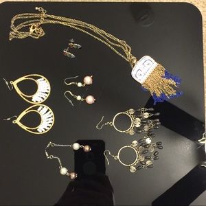 earnings  set sale